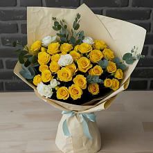 Букет цветов из:  Розы в Среднеуральске