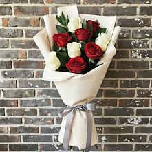 Букет цветов из:  Розы в Среднеуральске
