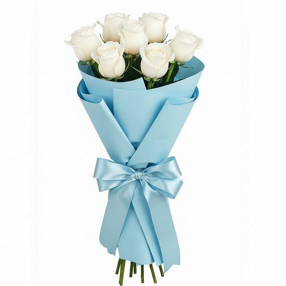 Букет 7 белых роз Проуд в Среднеуральске