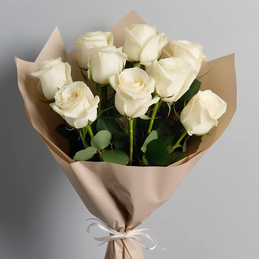 Букет 9 Белых роз Эдлесс Лав в Среднеуральске