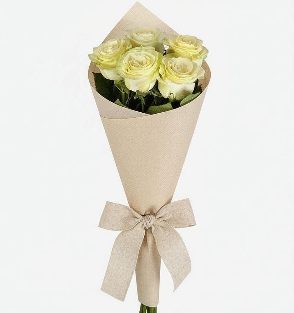 Букет цветов из: Розы в Среднеуральске