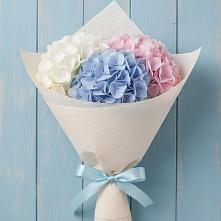 Букет цветов из:  Гортензия в Среднеуральске