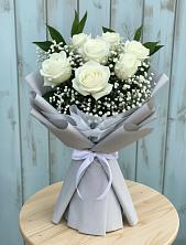 Букет цветов из:  Розы в Среднеуральске