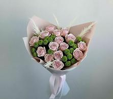 Букет цветов из:  Розы и Хризантемы в Среднеуральске