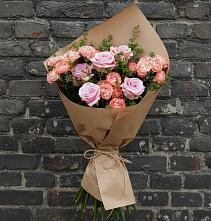 Букет цветов из:  Розы в Среднеуральске