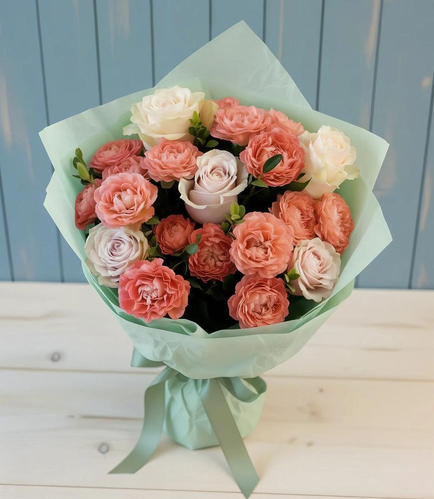 Букет цветов из: Розы в Среднеуральске