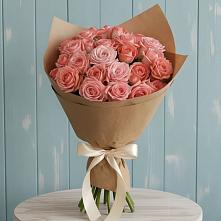 Букет цветов из:  Розы в Среднеуральске