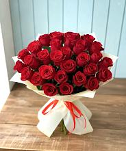 Букет 29 Красных роз в Среднеуральске