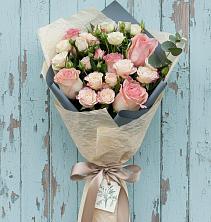 Букет цветов из:  Розы в Среднеуральске