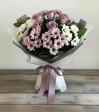 Букет цветов из:  Хризантемы и Розы в Среднеуральске