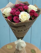 Букет цветов из:  Розы в Среднеуральске