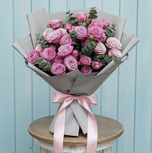 Букет цветов из:  Розы в Среднеуральске
